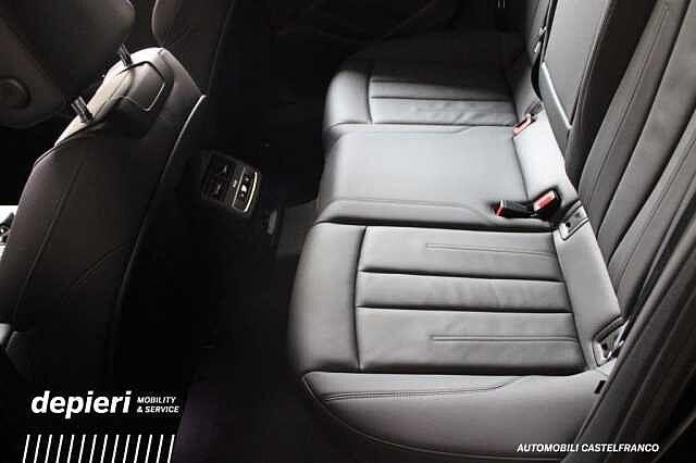 Audi A4 allroad quattro 40 TDI S tronic Business -mhev