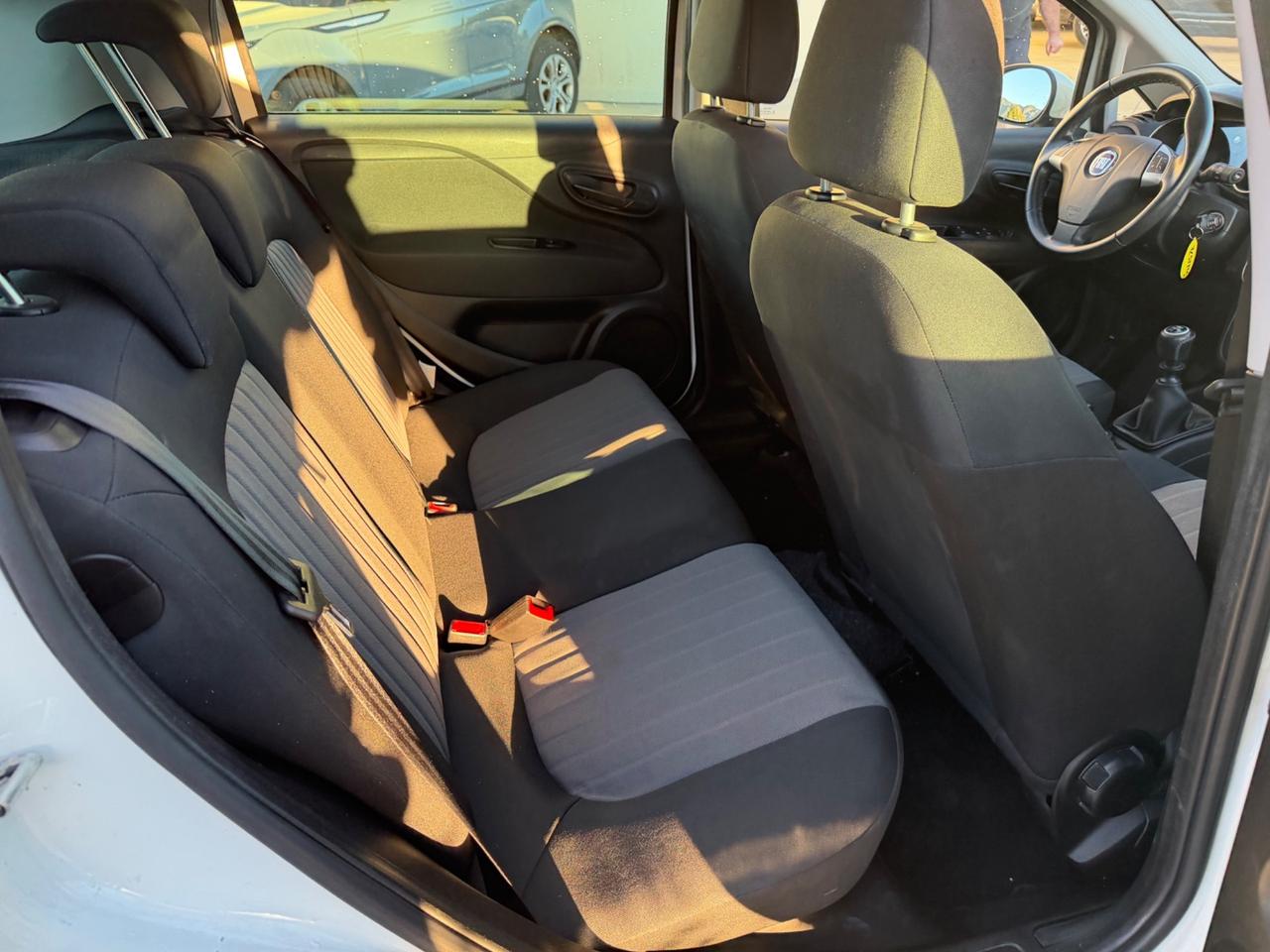 Fiat Punto 1.2 8V 5 porte Street 63 Mila Km 2017