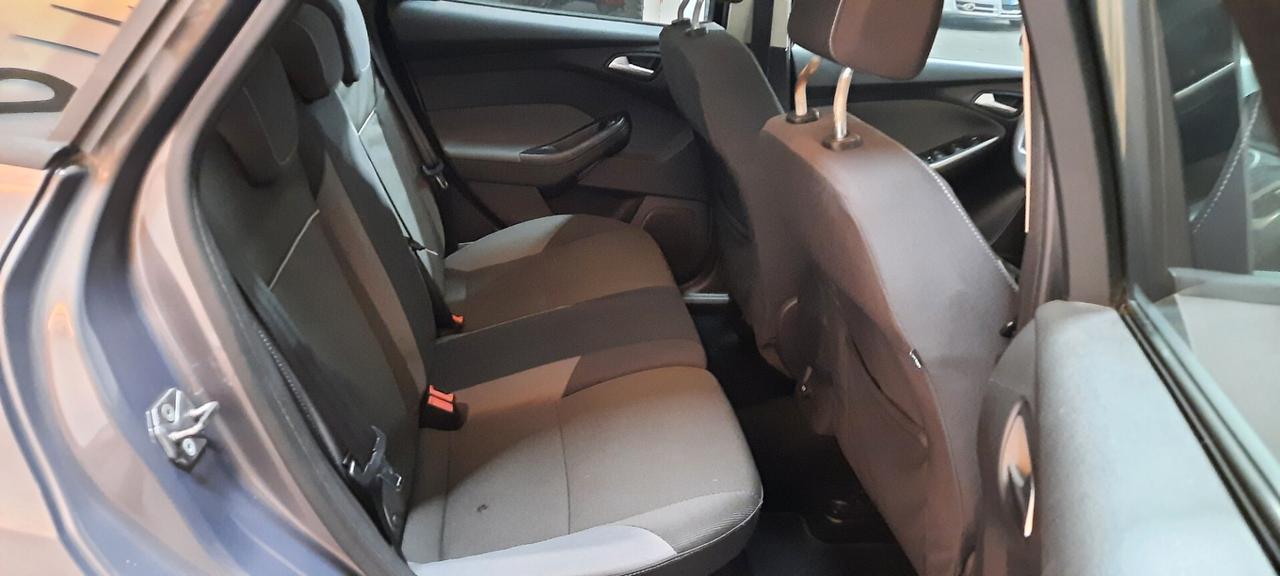 Ford Focus 1.6 TDCi 115CV SW Business