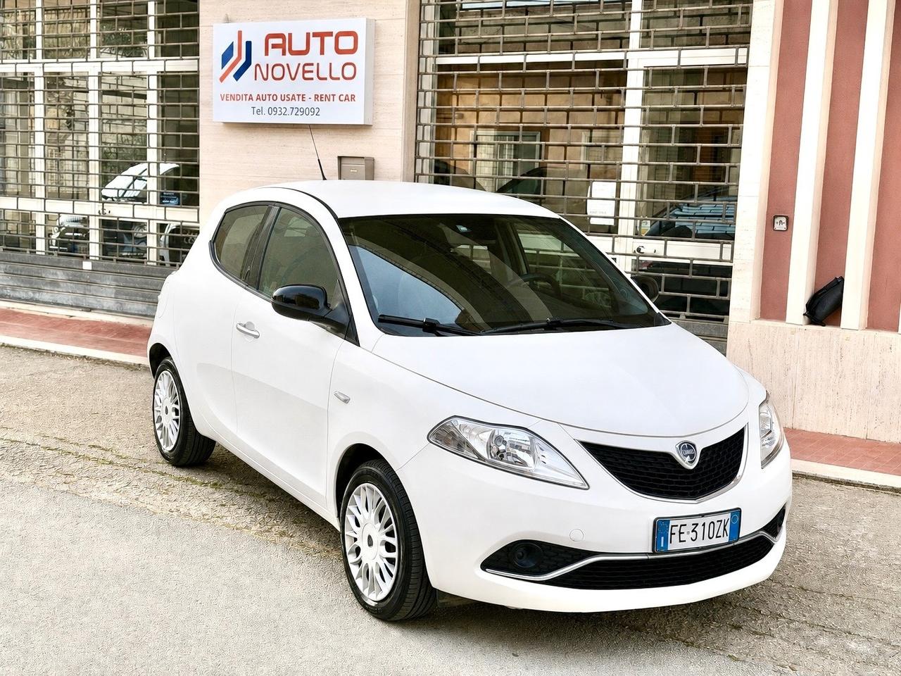 Lancia Ypsilon 1.3 MJT 95 CV 5 porte Gold