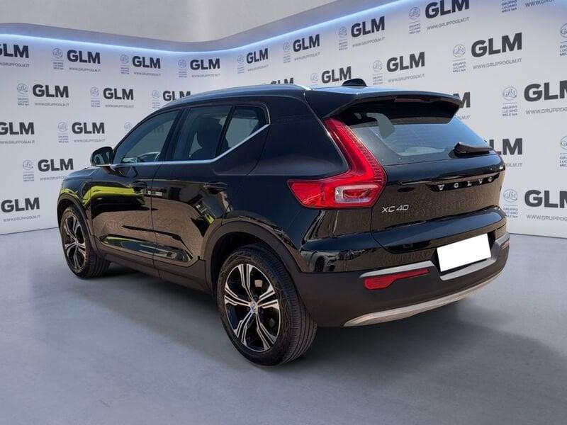 Volvo XC40 Recharge T4 Plug-in Hybrid auto Recharge Inscription Expression