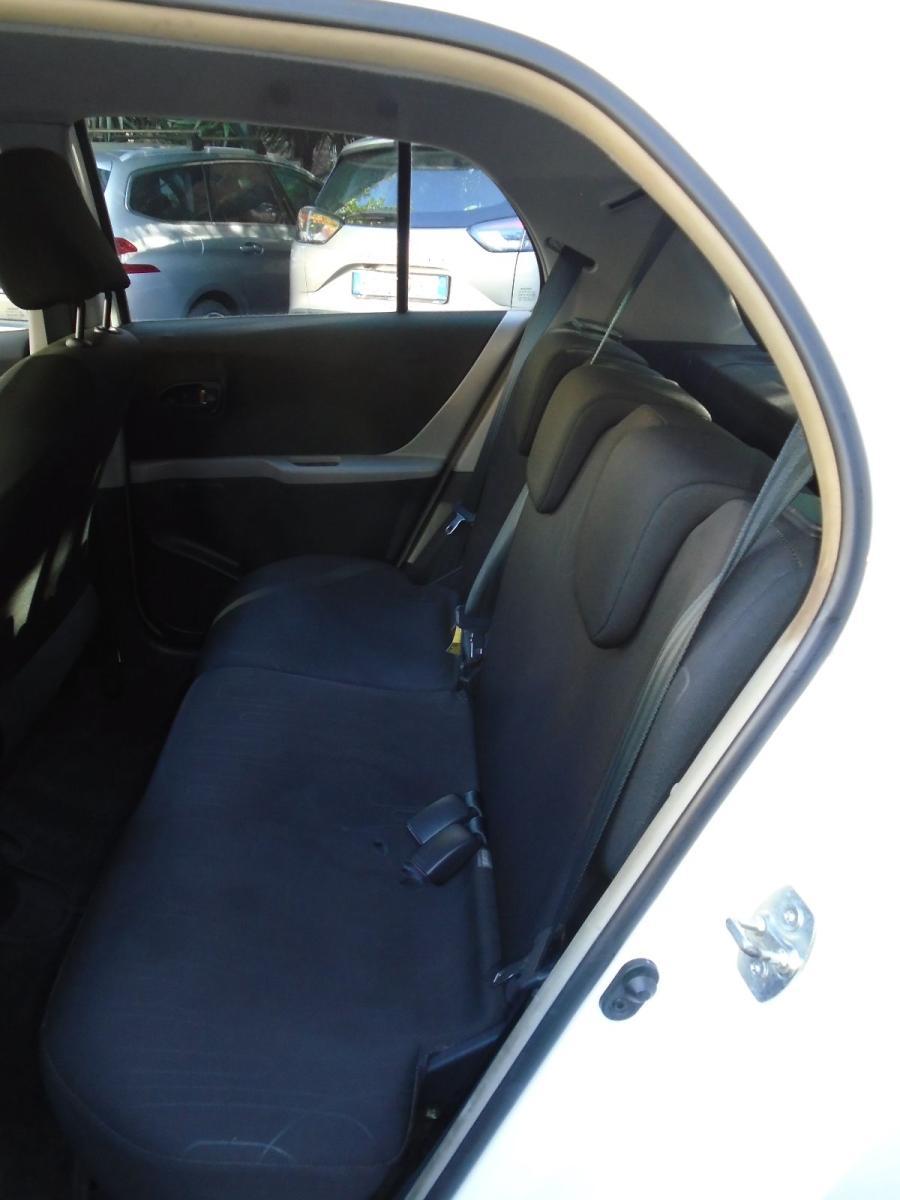 Yaris '11 EURO5 96000 KM UNIPRO OK NEOP