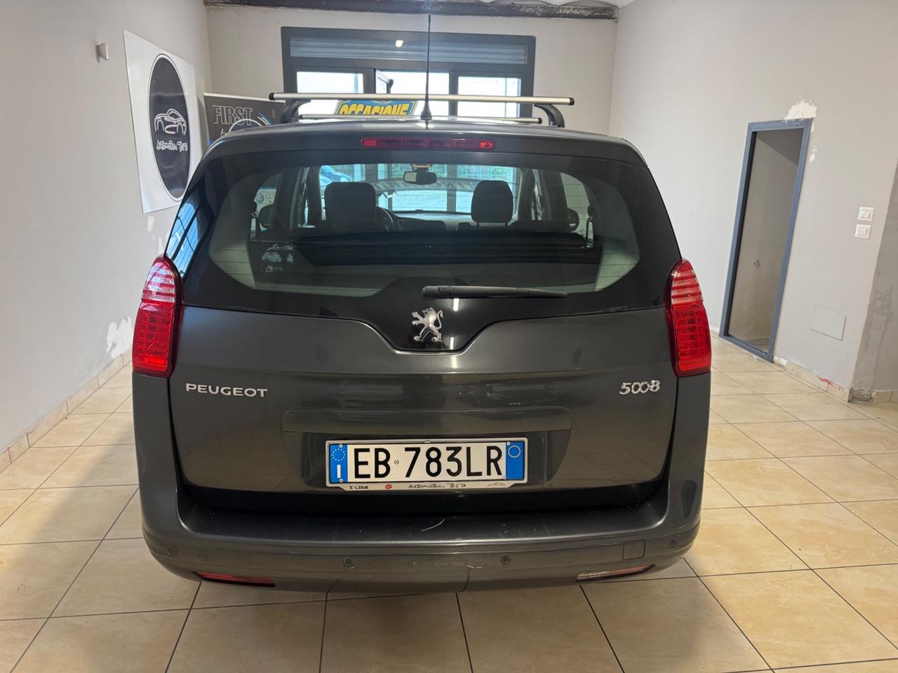 Peugeot 5008 1.6 THP 156CV Tecno