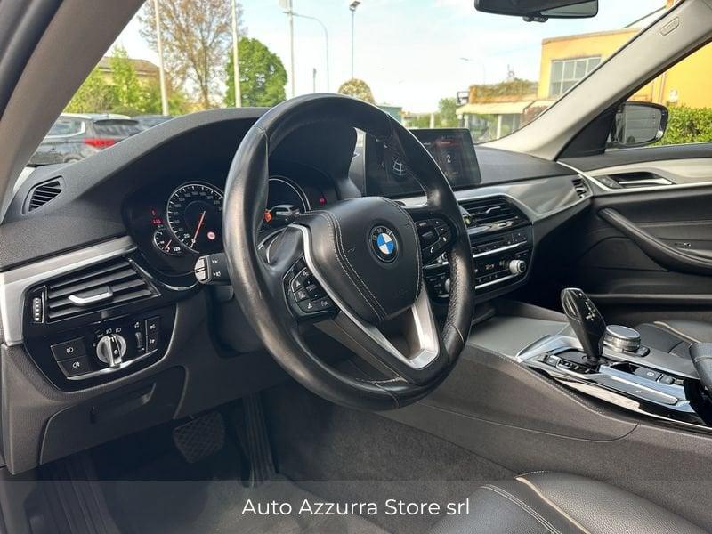 BMW Serie 5 530d Touring Luxury *UNIPRO, IVA, SERVICE BMW, PROMO AZZURRA*