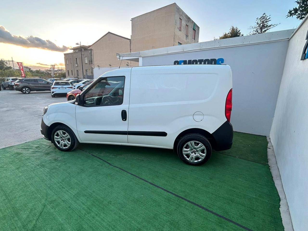 Fiat Doblo 1.6 mjt 16v Easy Cargo CH1
