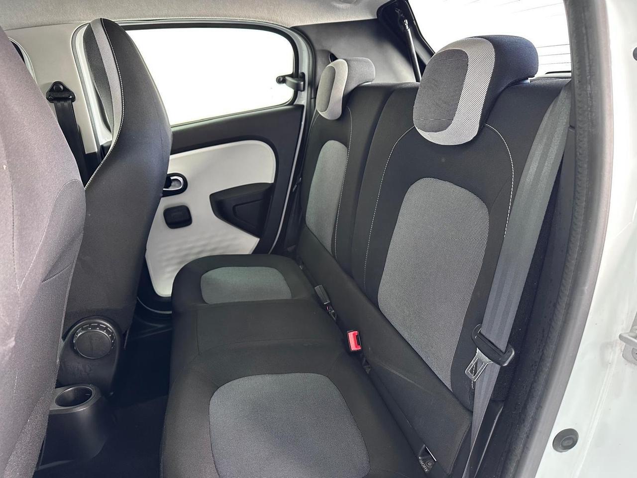 Renault Twingo 1.0 69 cv- GARANTITA-TAGLIANDATA-2018