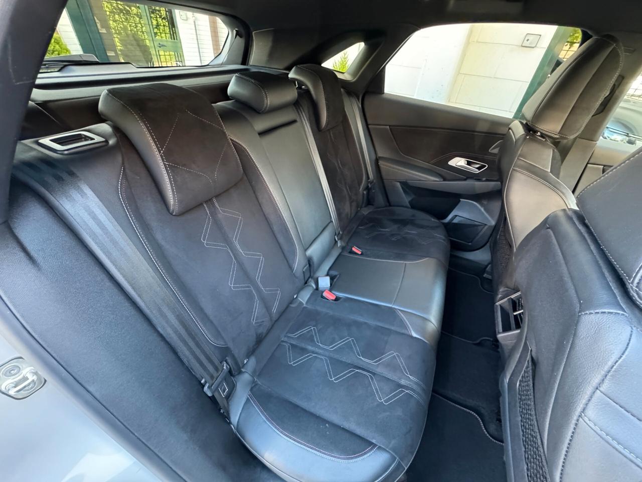 Ds 7 Crossback BlueHDi 130 aut. Performance Line