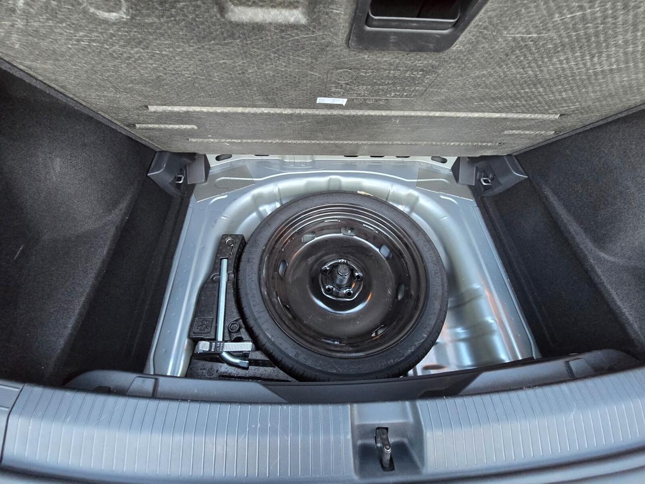 Volkswagen T-Roc 1.0 TSI R-Line 110 cv - 2022