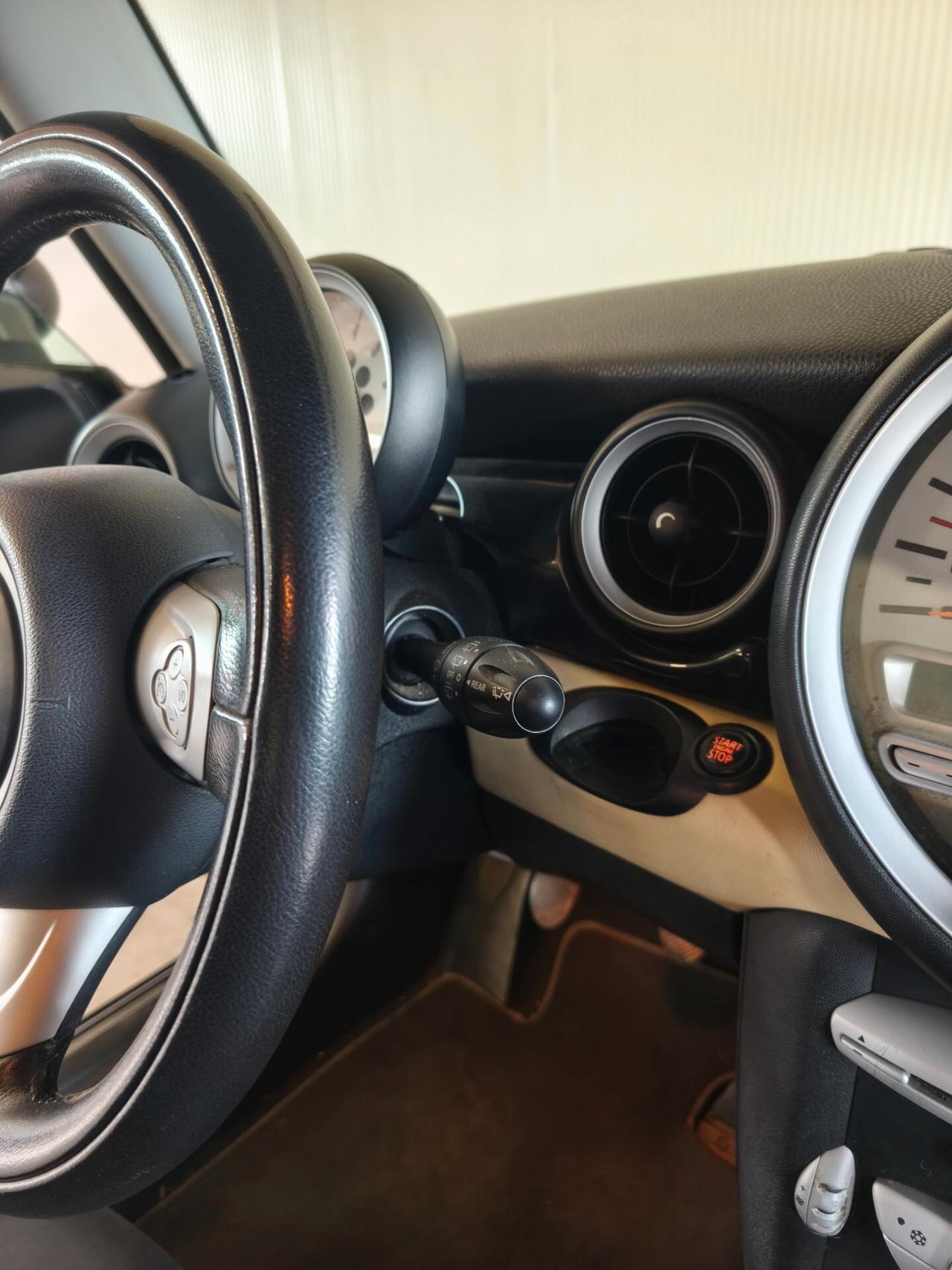 Mini 1.6 16V Cooper D