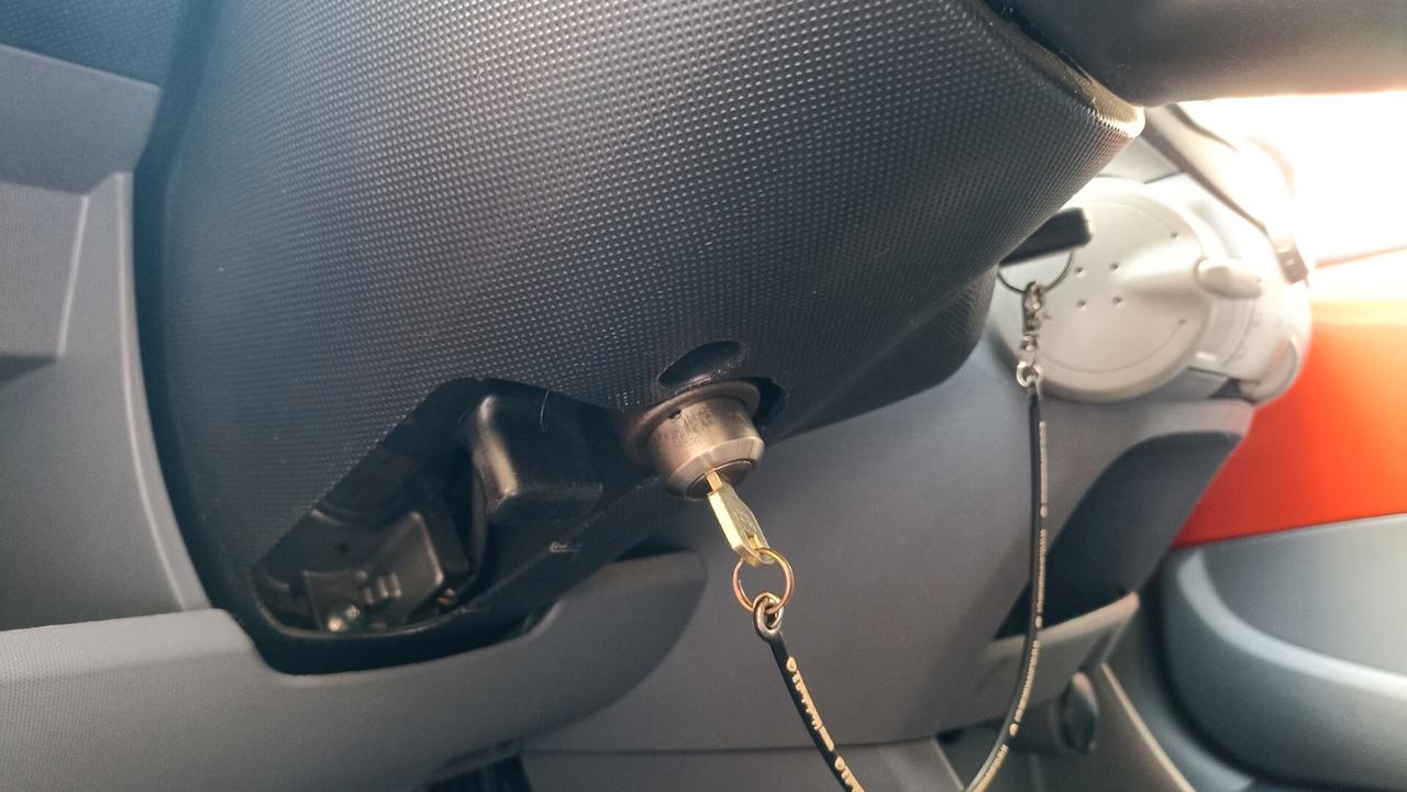 Toyota Aygo 1.0 12V VVT-i 5 porte