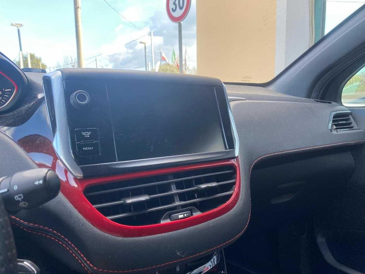 Peugeot 208 1.6 THP 200 CV 3 porte GTi