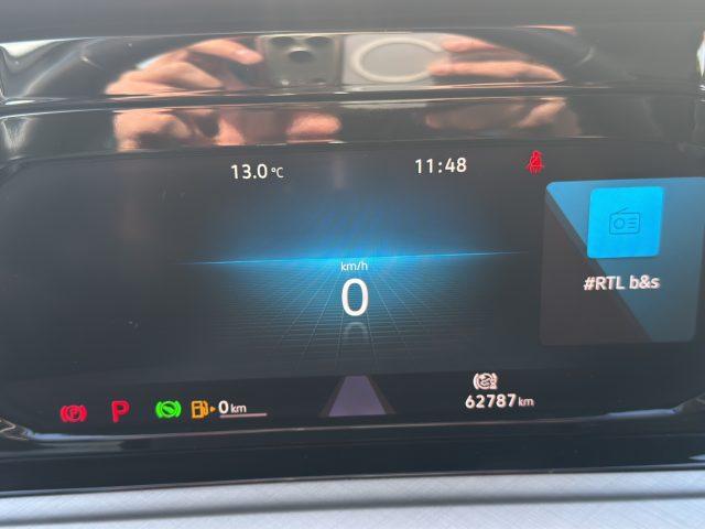 VOLKSWAGEN Golf Golf 1.0 eTSI EVO DSG Life