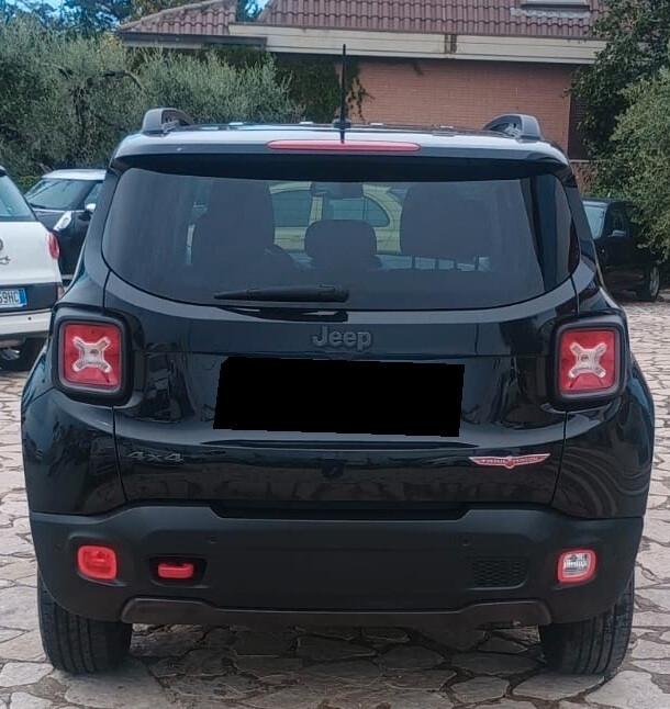 Jeep Renegade 2.0 Mjt 170CV 4WD Active Drive Low Trailhawk