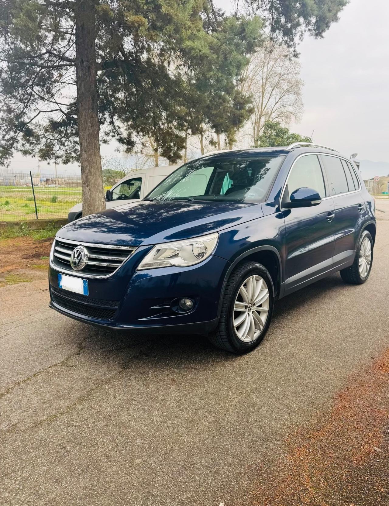 Volkswagen Tiguan 2.0 16V TDI DPF Sport & Style (18°)