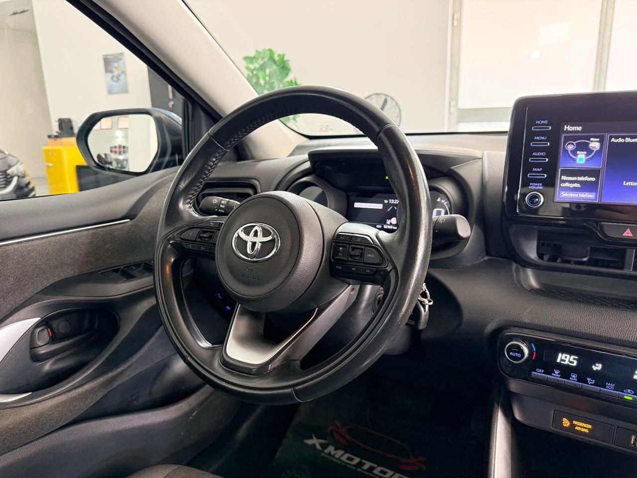 Toyota Yaris 1.5 Hybrid 5 porte Trend