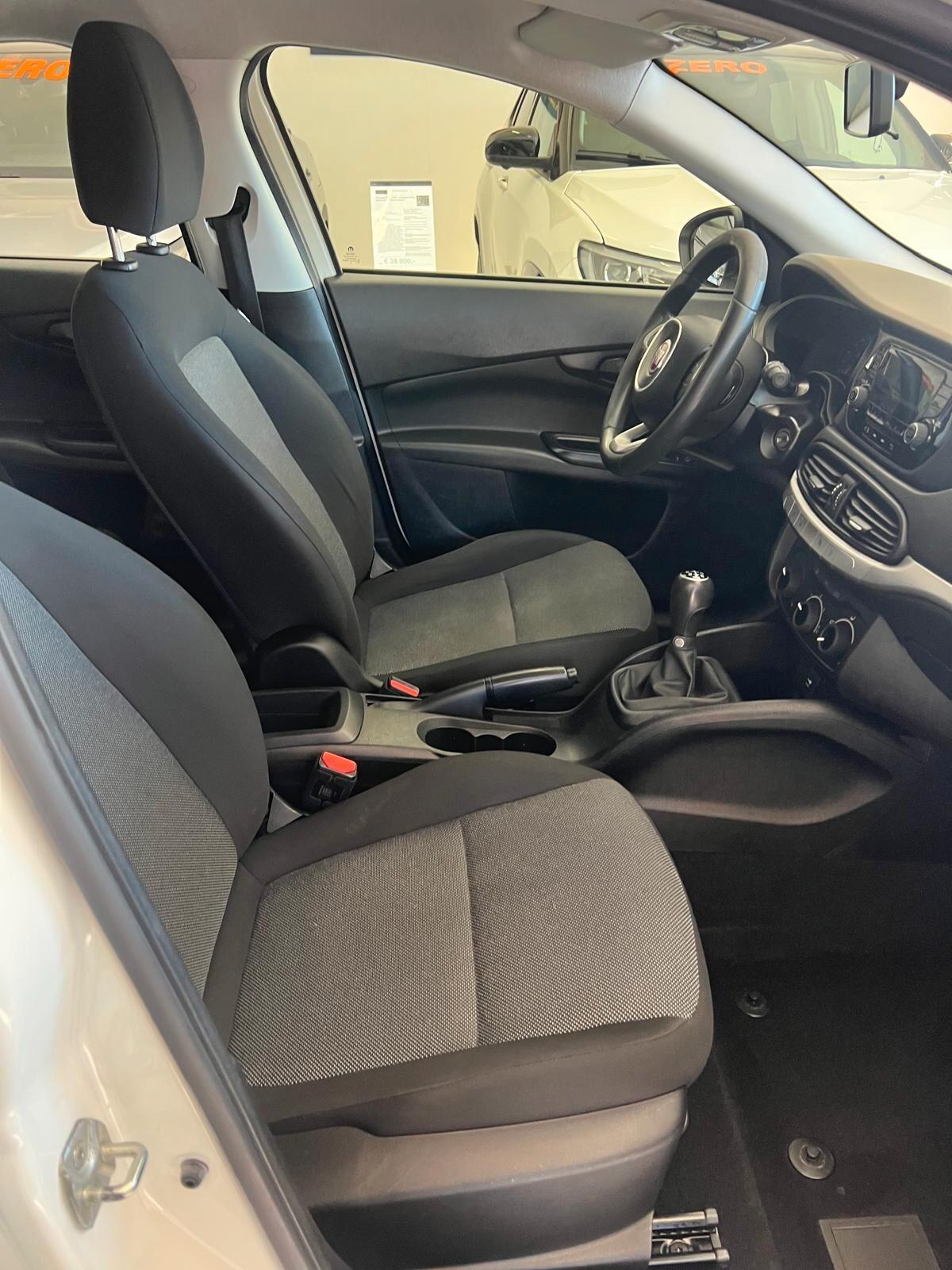 Fiat Tipo 1.3 Mjt S&S 5 porte Easy