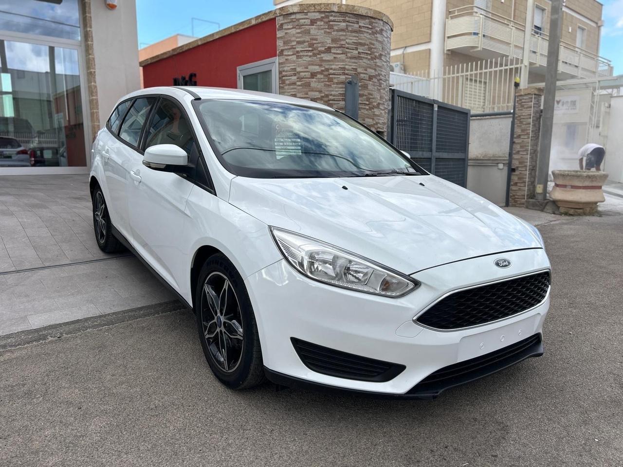 Ford Focus 1.5 TDCi 95 CV SW Plus-2015