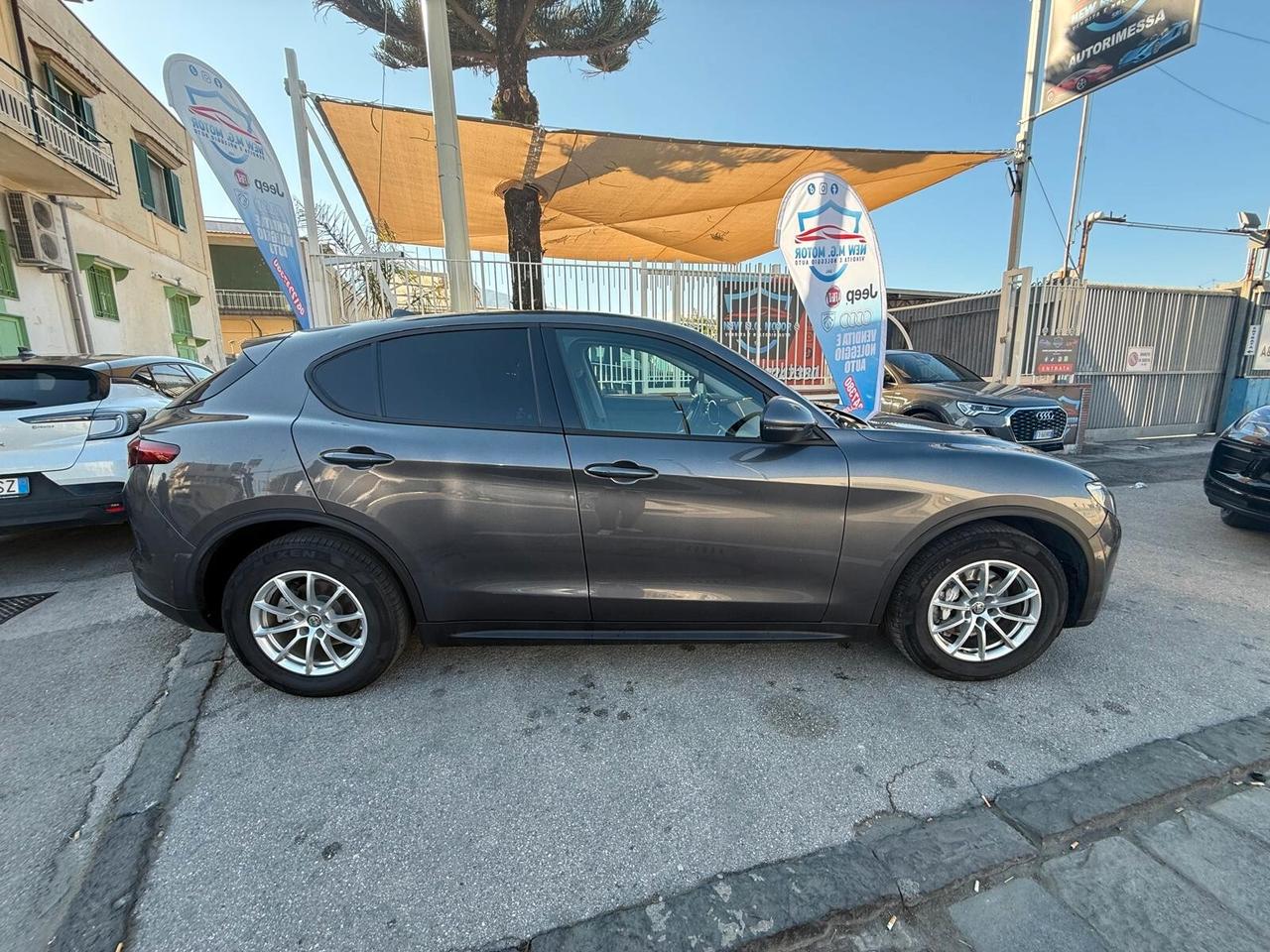 Alfa Romeo Stelvio 2.2 Turbodiesel 190 CV AT8 Q4 Business