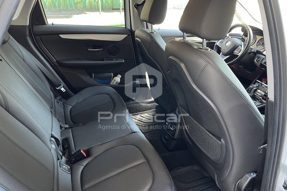 BMW 216d Active Tourer Luxury