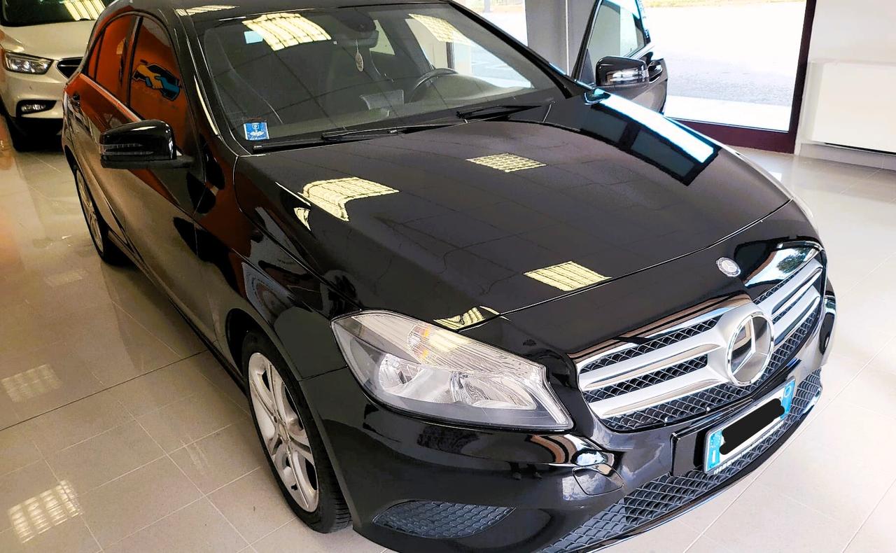 Mercedes-benz A 180 CDI Premium (110CV)- OTTIME CONDIZIONE-REVISIONE E CAMBIO CINGHIA DI DISTRIBUZIONE FATTE A MARZO 2025