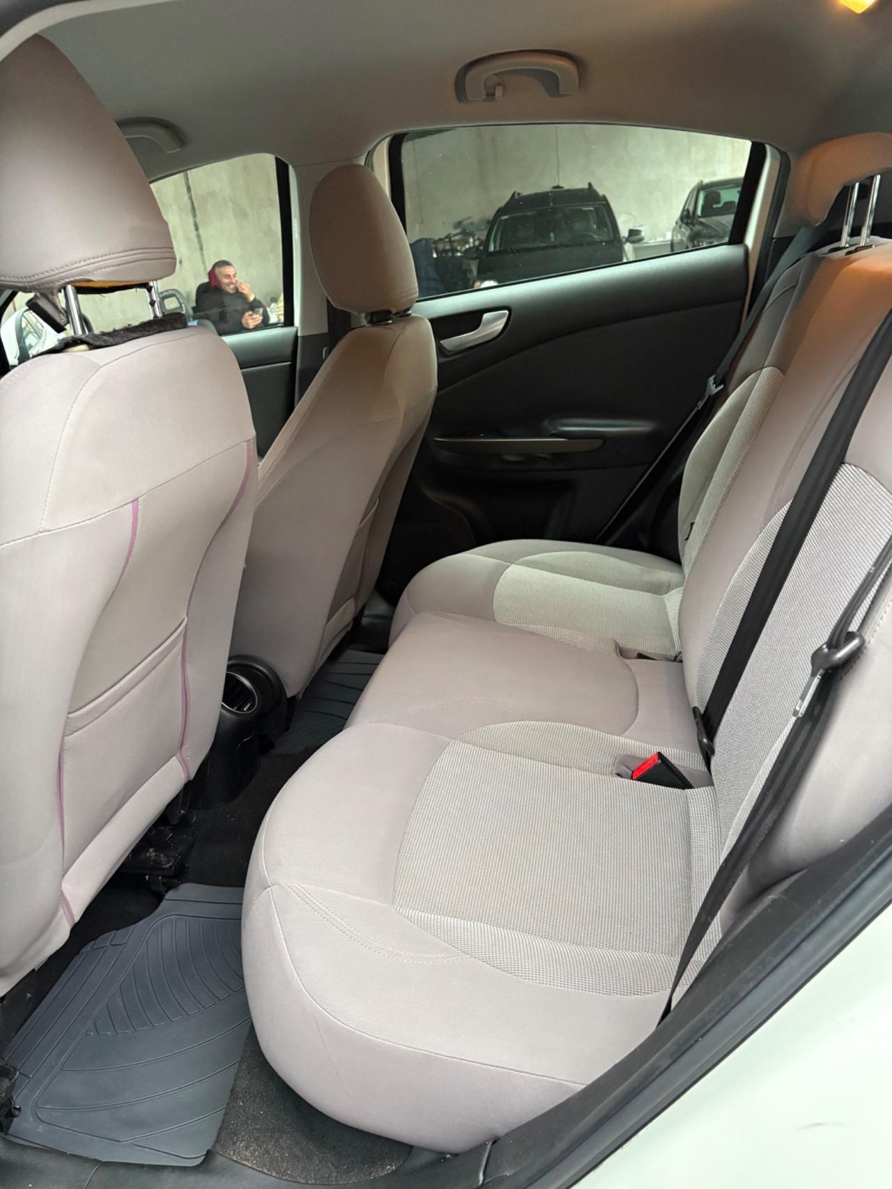 Alfa Romeo Giulietta 1.6 MJT 105cv splendente