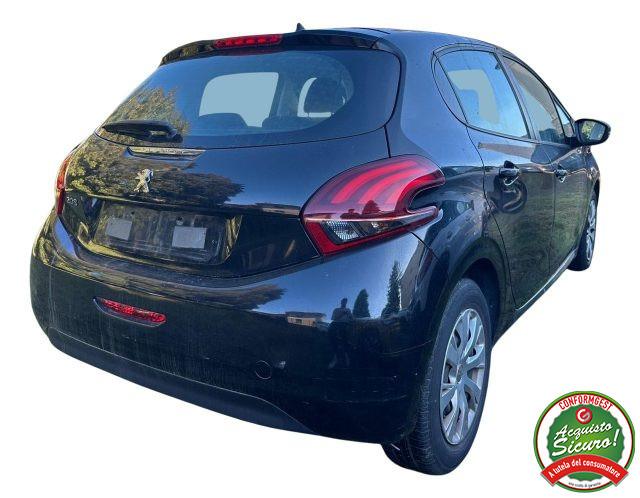 PEUGEOT 208 1° serie PureTech 82 5 porte Allure