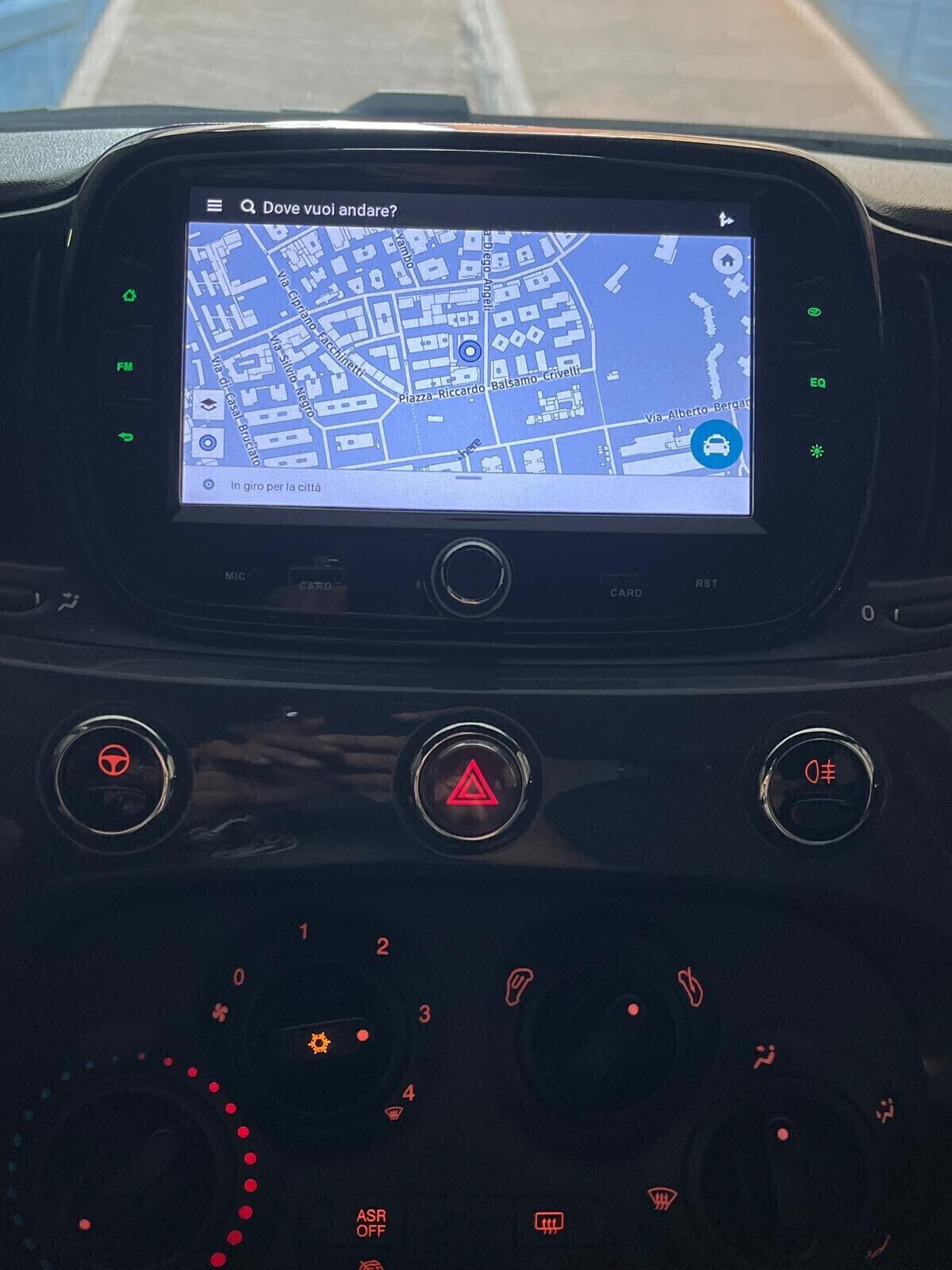 Fiat 500 1.0 Hybrid Dolcevita solo 50.000 km !!!!!!!!!!!!!