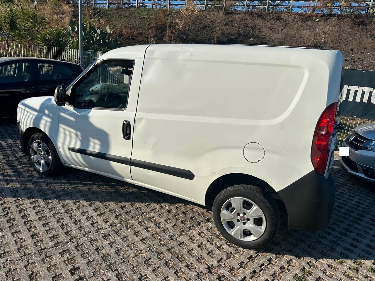 Fiat Doblo Doblò 1.6 MJT 16V Dynamic-08/2011