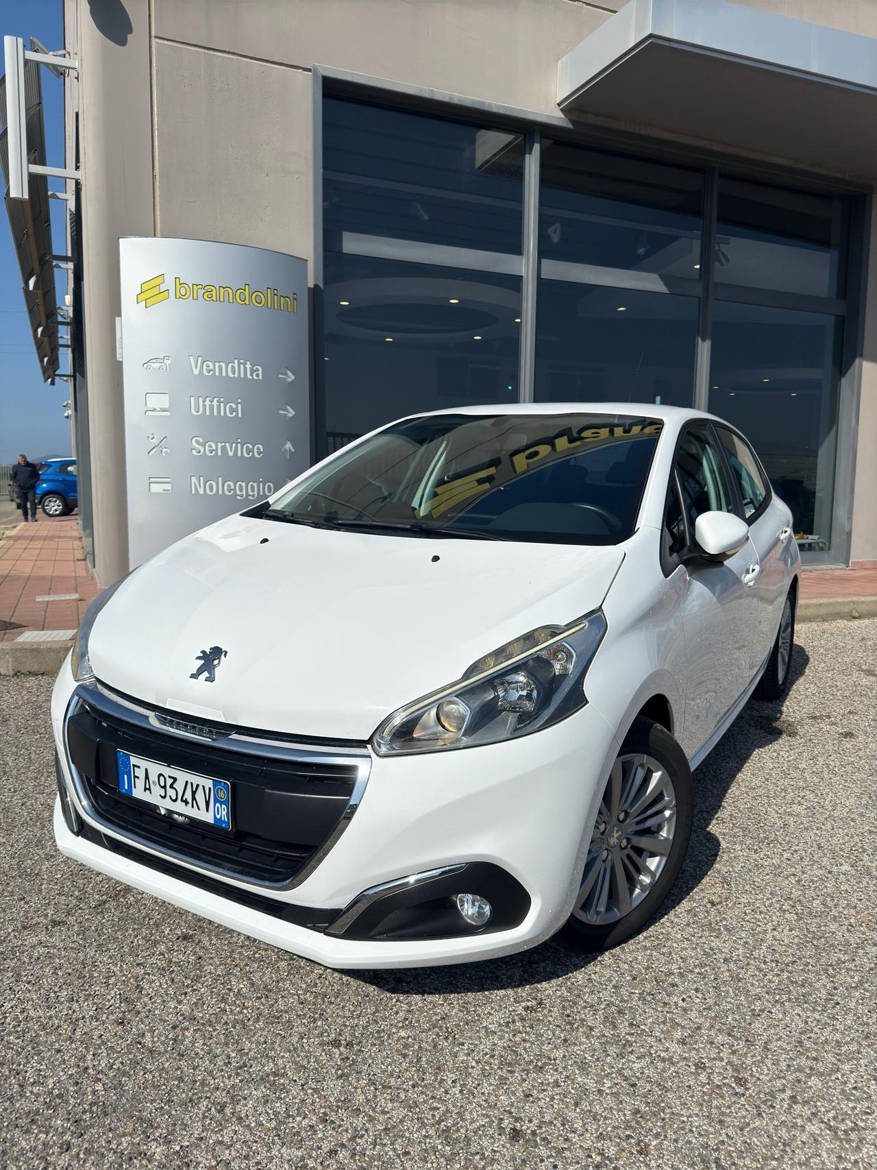 PEUGEOT 208 1.2 ALLURE my16" 79000KM UNIPROP.