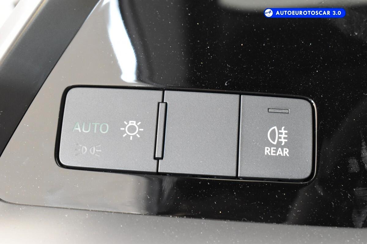 Audi A3 SPB 30 TFSI S line edition