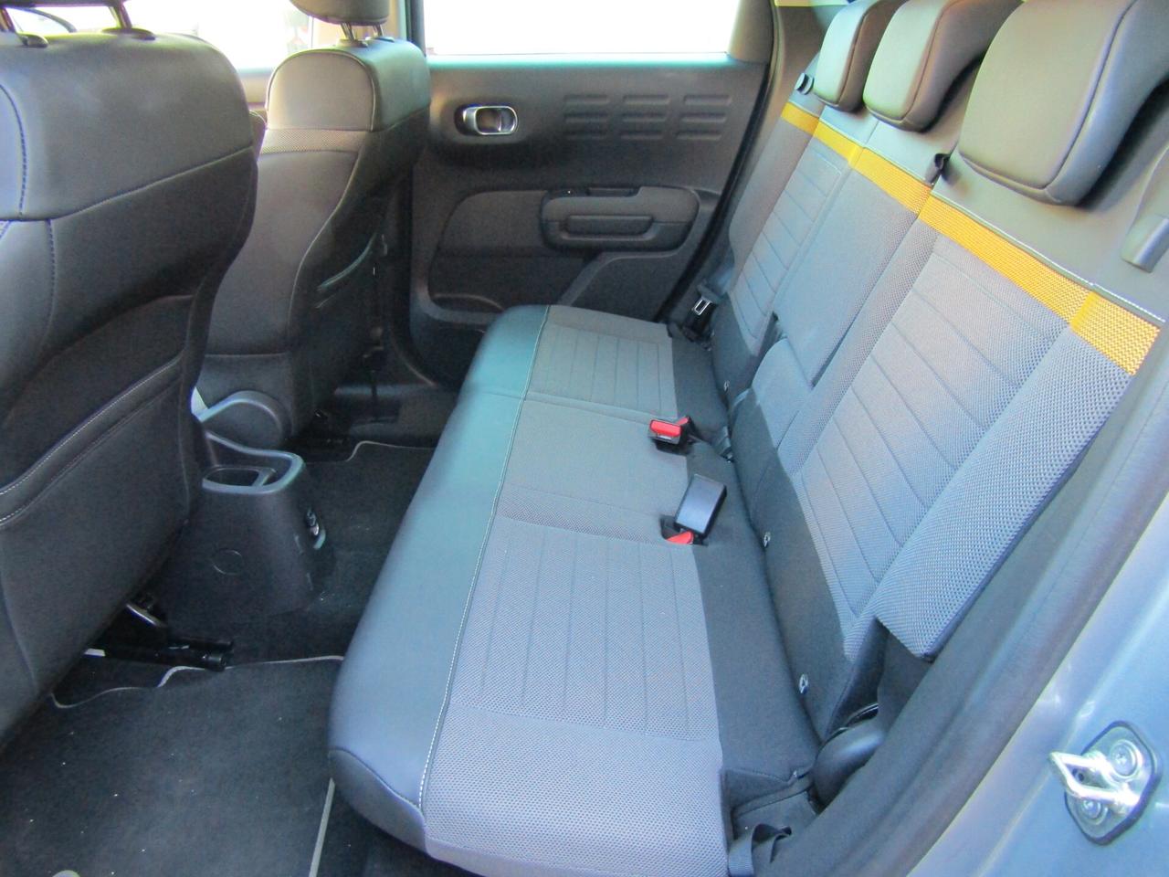 Citroen C3 Aircross 1.5 110CV "67.100 km" Shine "Rip Curl"