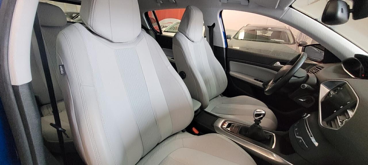 Peugeot 308 1.2 Turbo 130CV Allure solo 39.000 km