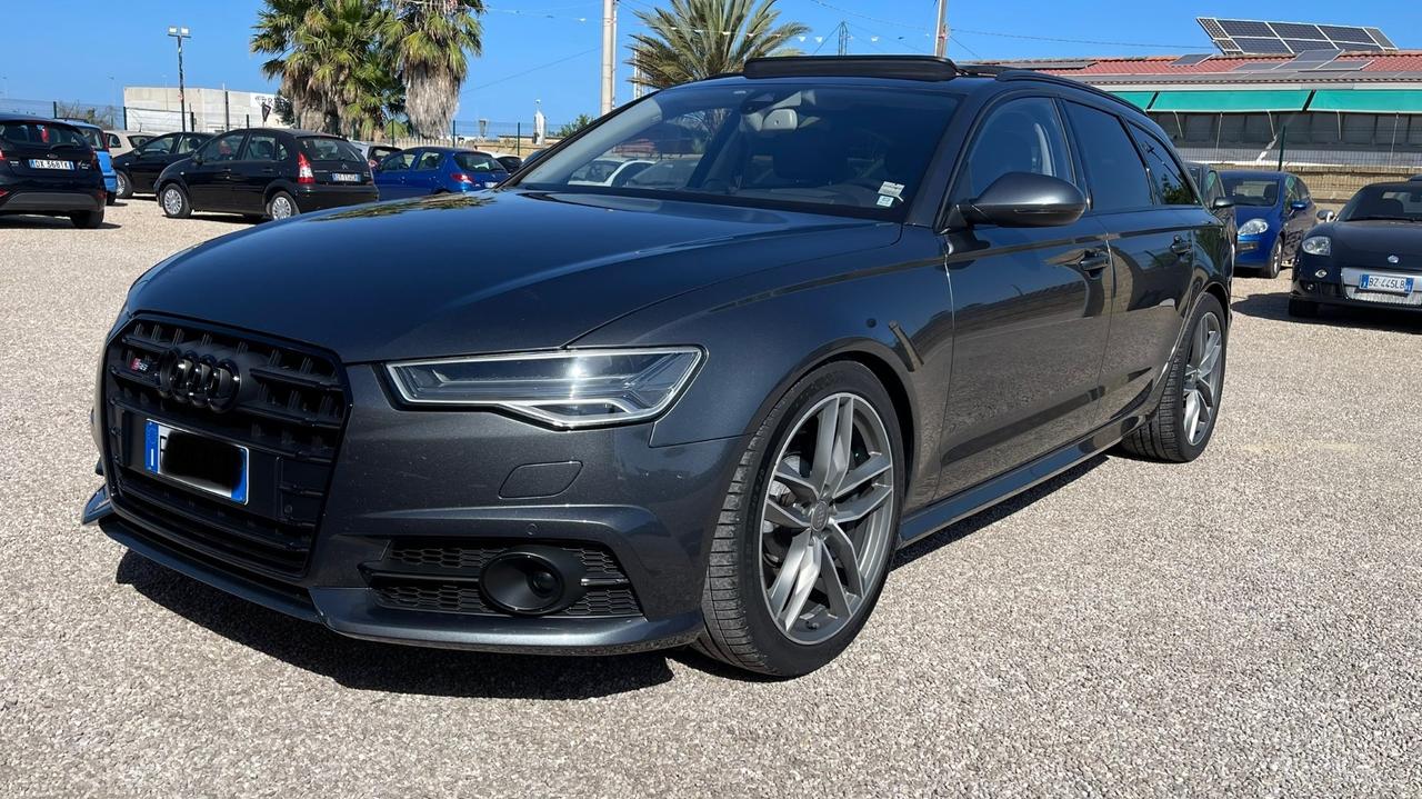 Audi S6 Avant 4.0 TFSI quattro S tronic 17’