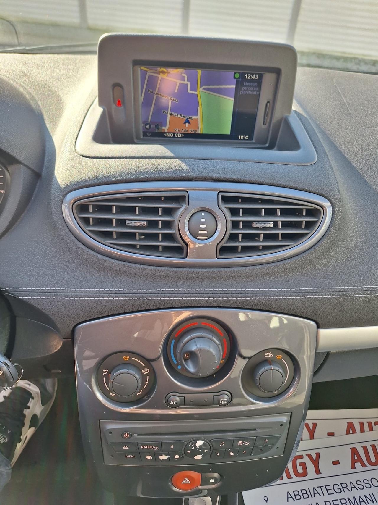 Renault Clio 1.2 16V 5 porte Dynamique