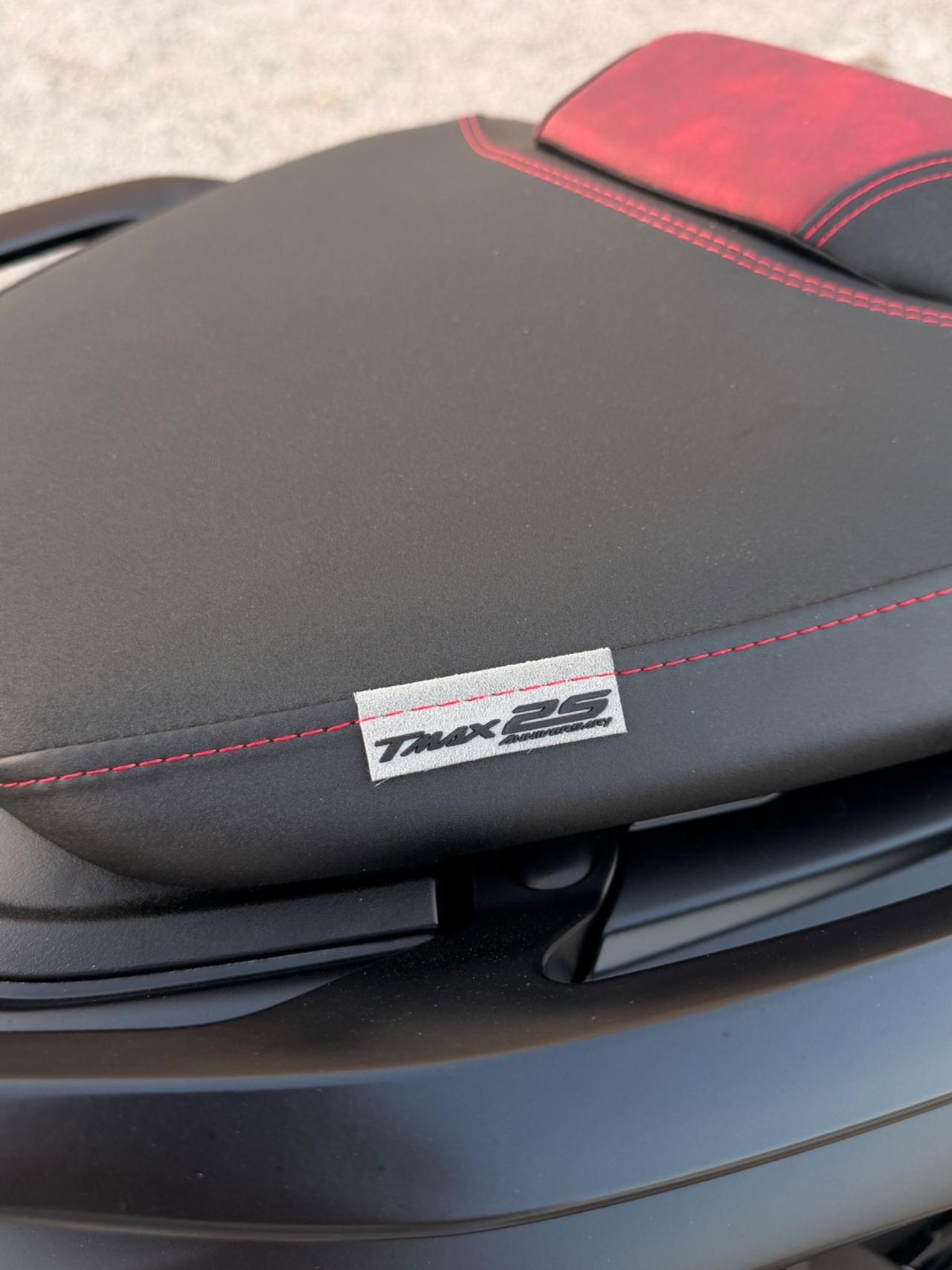 Yamaha T Max 560 25 Th Anniversary 0 SINISTRI