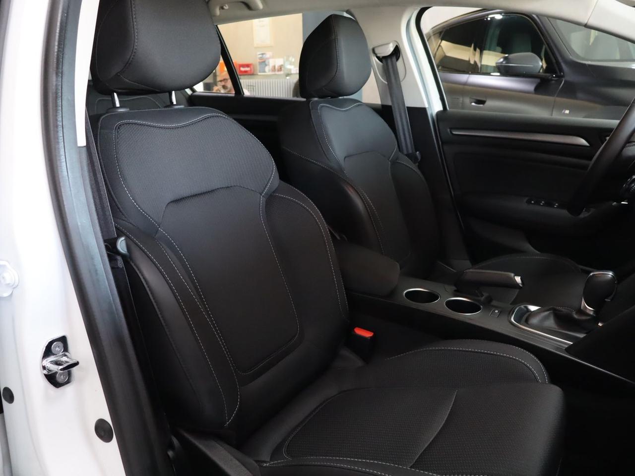 Renault Megane Business 1.5 Blue dCi 115 #11664