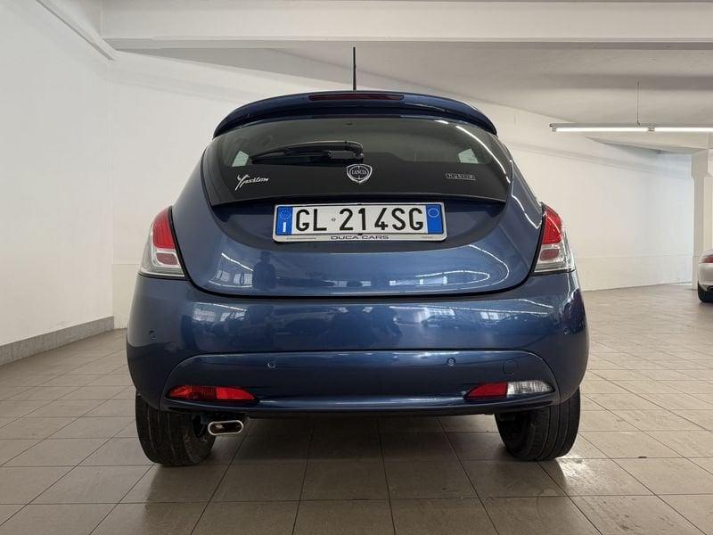 Lancia Ypsilon 1.0 FireFly 5 porte S&S Hybrid Gold
