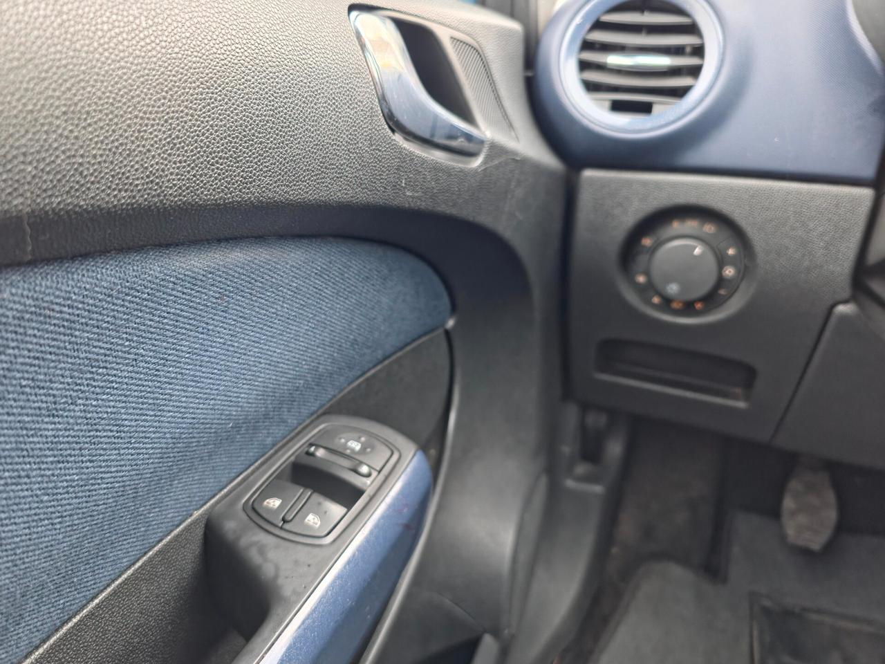 Opel Corsa 1.3 CDTI 75CV 5 porte Cosmo 2007-E4 Manuale NEO