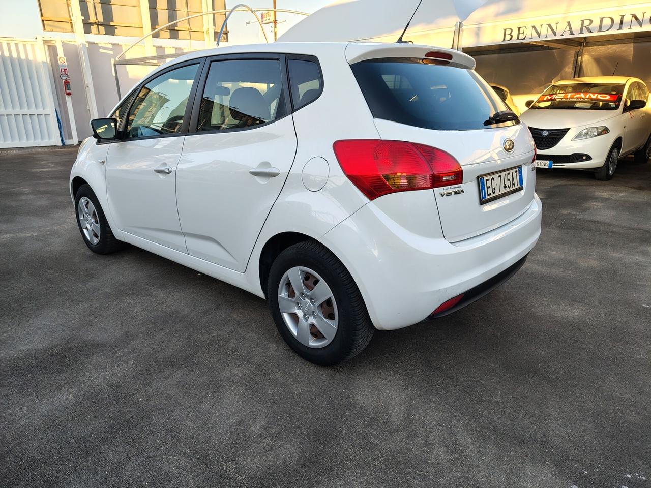 Kia Venga 1.4 CRDi 90CV WGT EX