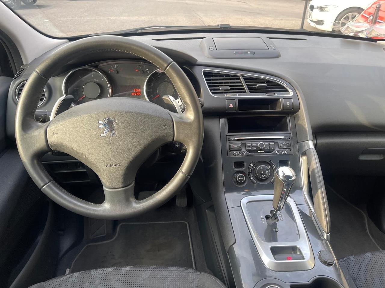 Peugeot 3008 1.6 e-HDi 115CV cambio robotizzato Stop&Start Allure