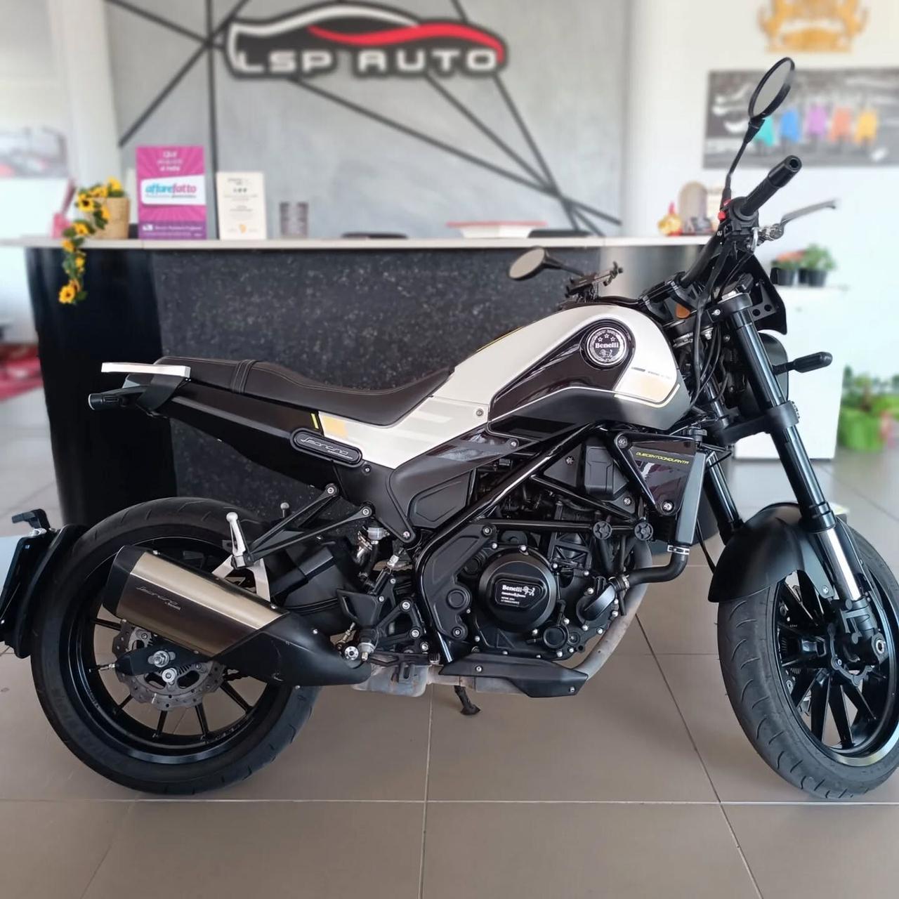 Benelli Leoncino 250 SOLI 1.990€
