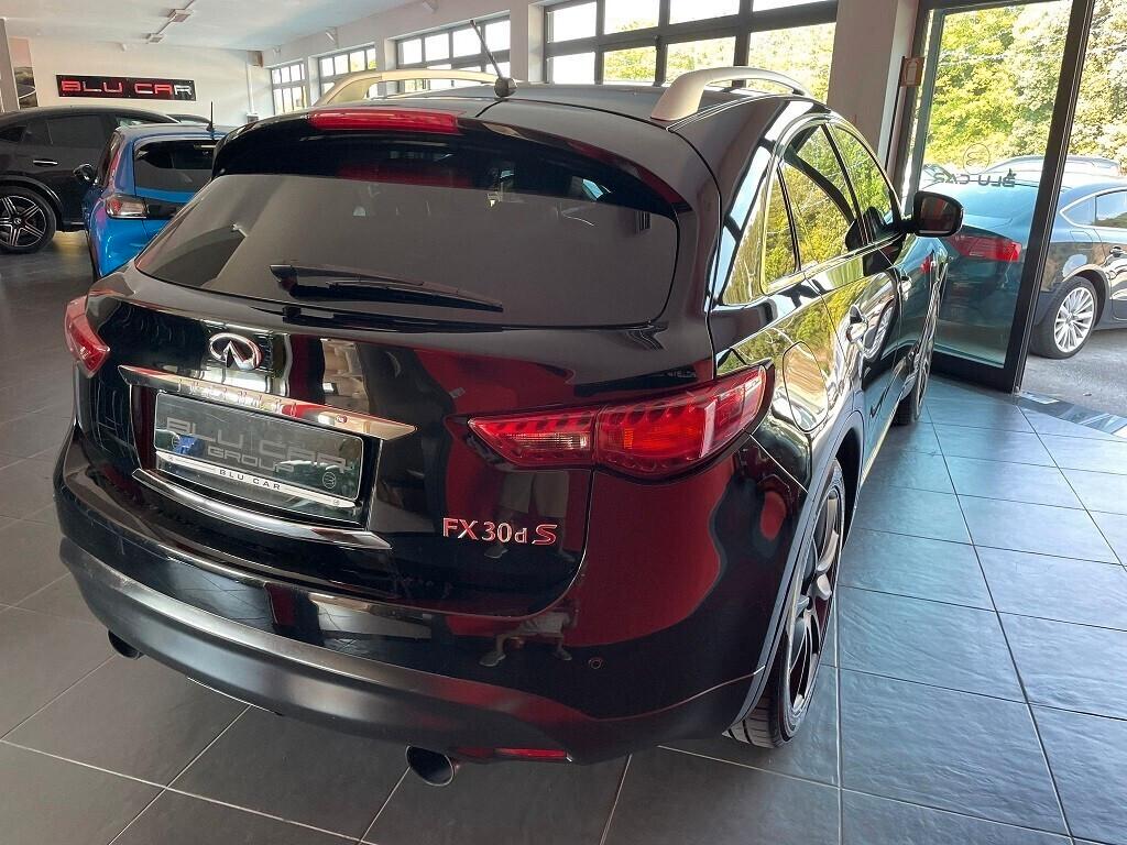 INFINITI FX30d S PREMIUM BLACK EDITION