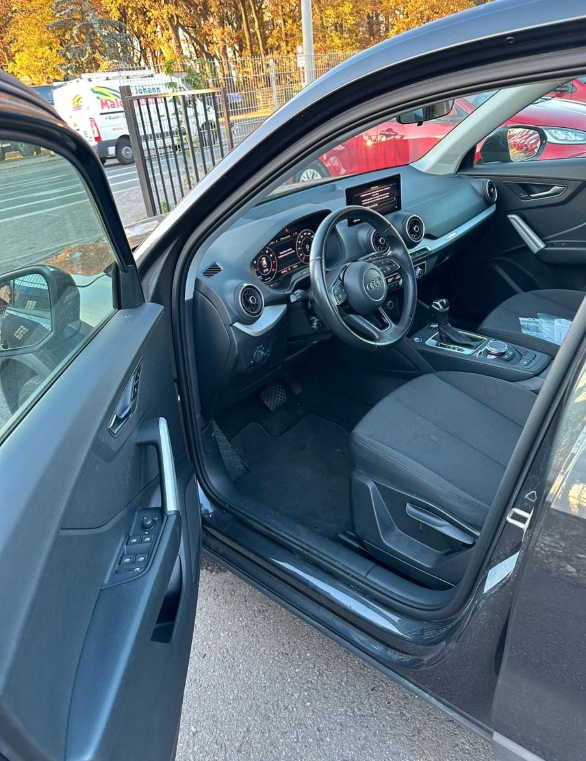 Audi Q2 35 TFSI S tronic Business VIRTUAL