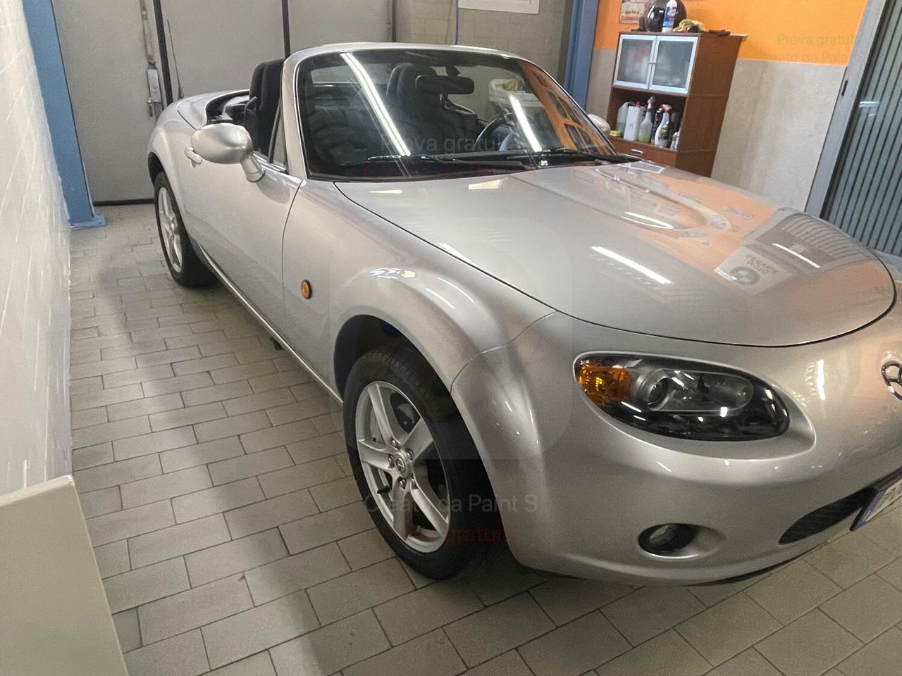 Mazda MX-5 Roadster Coupé 1.8L Wind