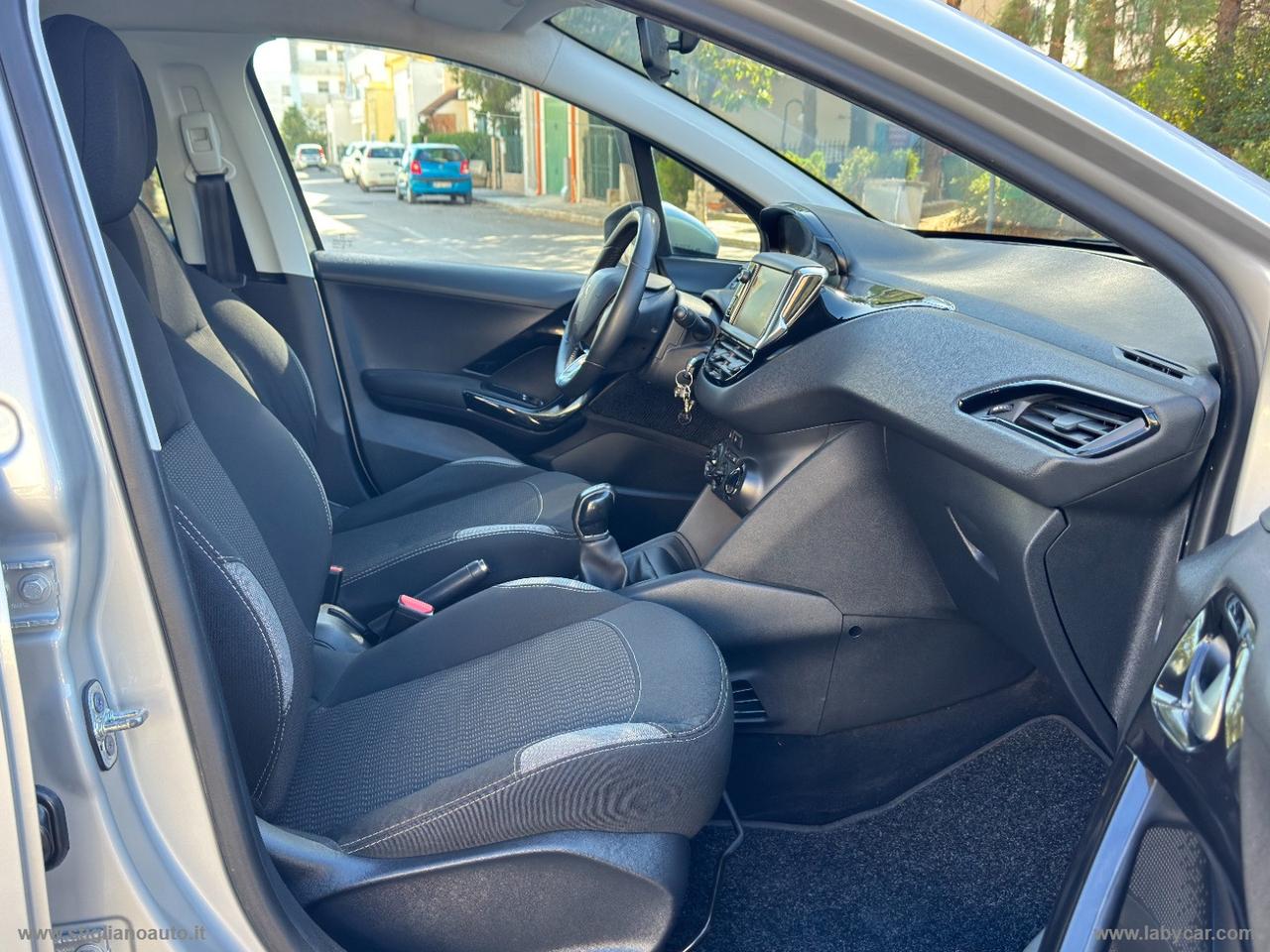 PEUGEOT 208 BlueHDi 75 5p. Allure