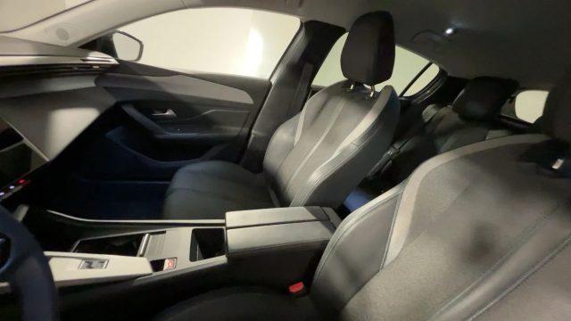 PEUGEOT 308 PureTech Turbo 130 EAT8 Allure