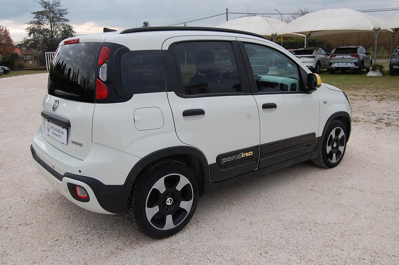 Fiat Panda Cross 1.0 FireFly S&S Hybrid