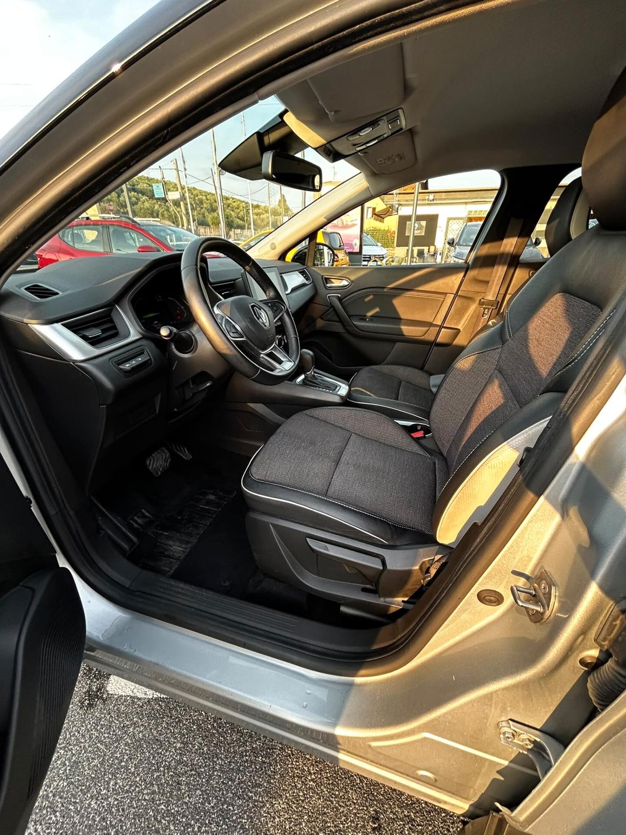 Renault Captur Full Hybrid E-Tech 145 CV Techno