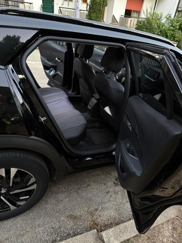 PEUGEOT 2008 BlueHDi 130 S&S EAT8 Allure