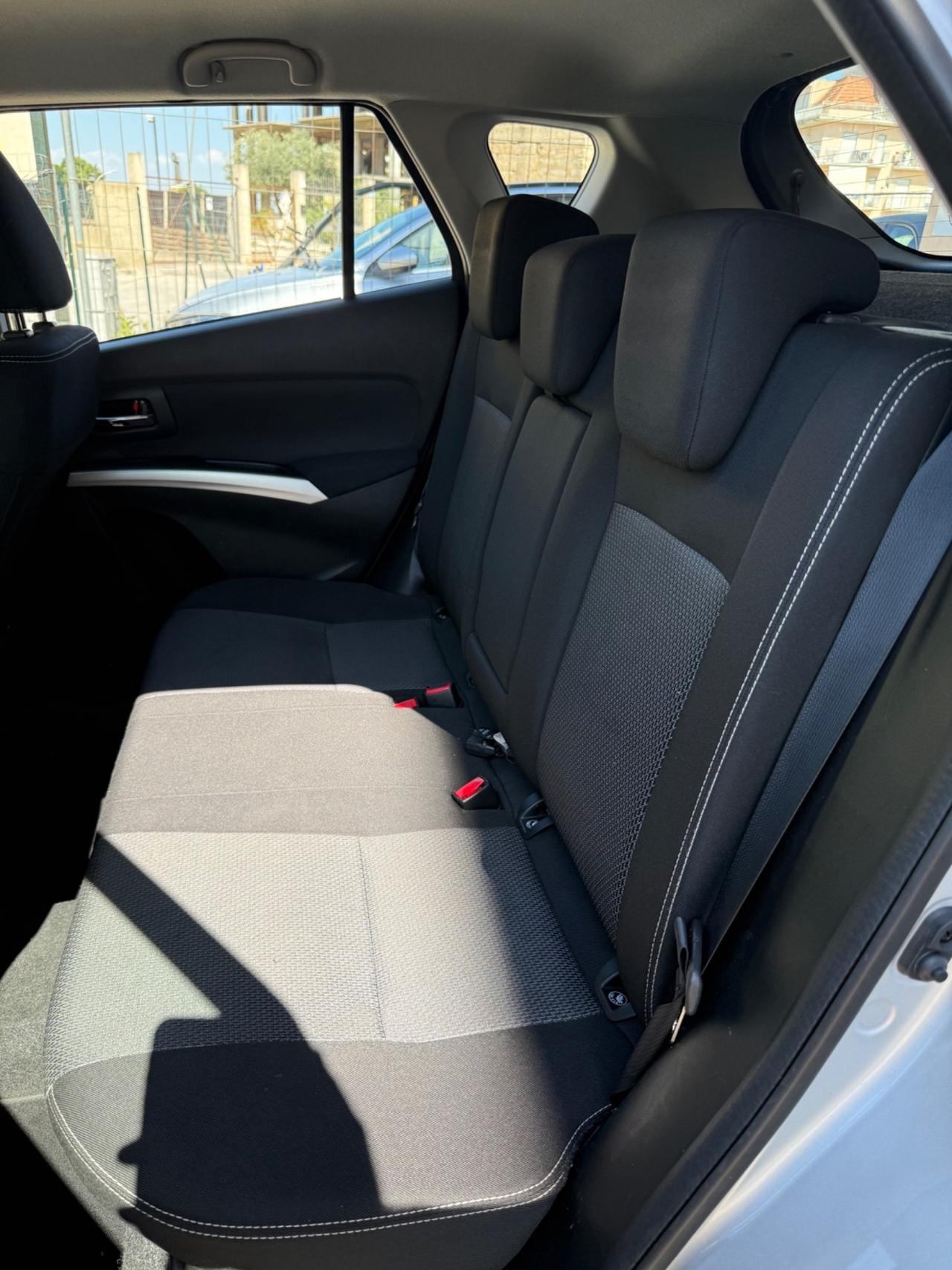 Suzuki S-Cross 1.6 DDiS 4WD All Grip Top